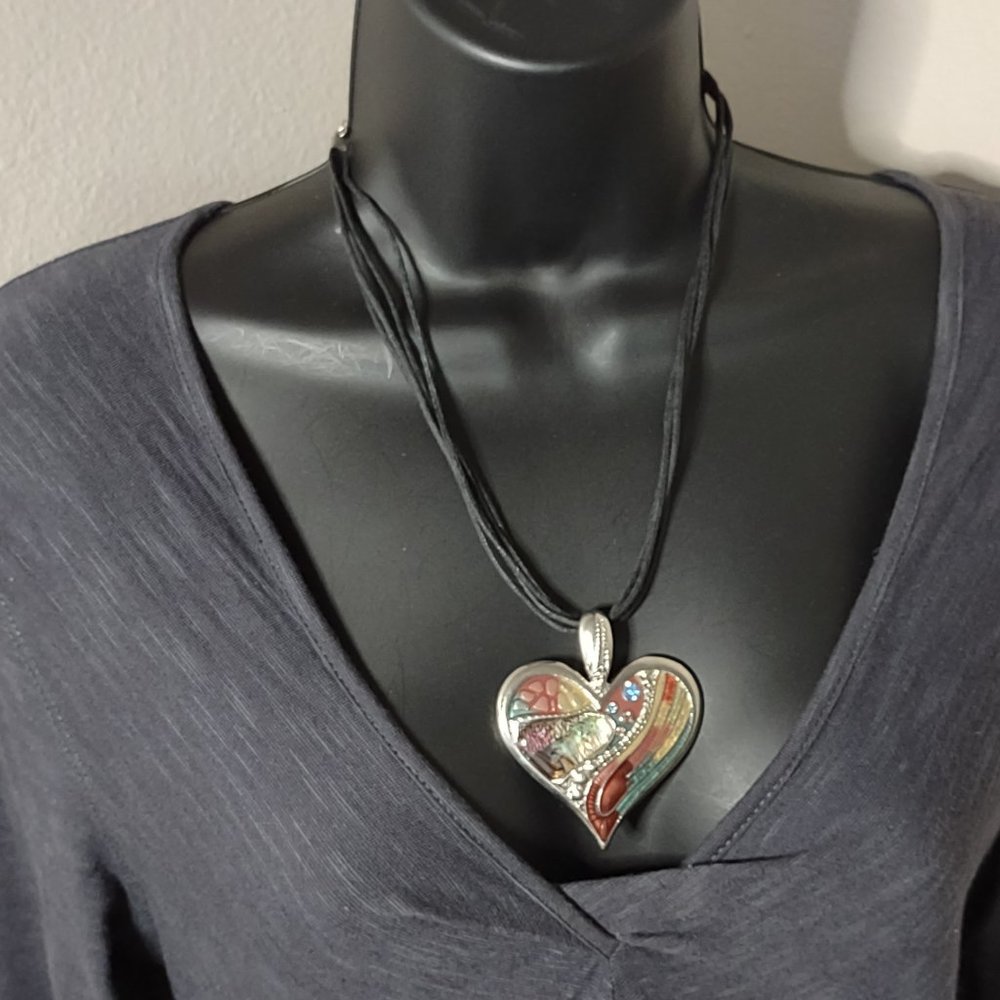 Large Pretty Heart Pendant Necklace Adjustable 18.5 To 21 Inches Long